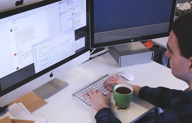 medios digitales para promocionar proyectos empresariales de emprendedores
