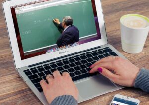 Los portales de cursos MOOC y cómo hacer SEO y marketing